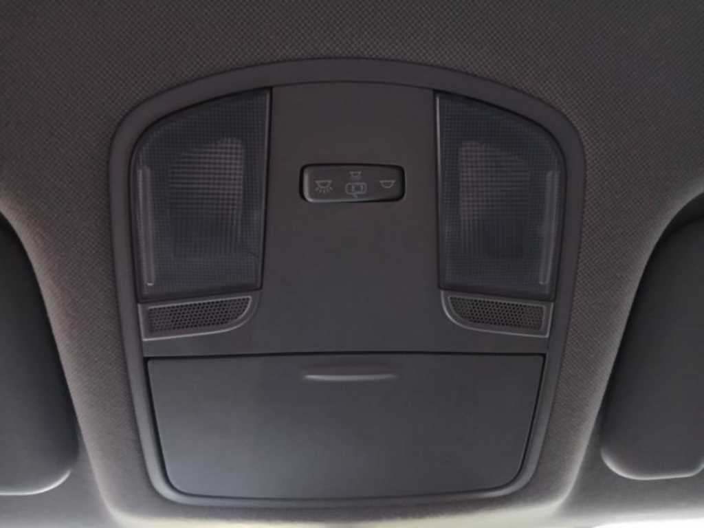 HYUNDAI Avante 2018 Blanco - Importación desde Corea - HF Imports Iquique - Foto 16