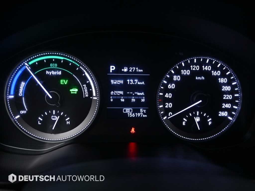 HYUNDAI Grandeur - Vista 8