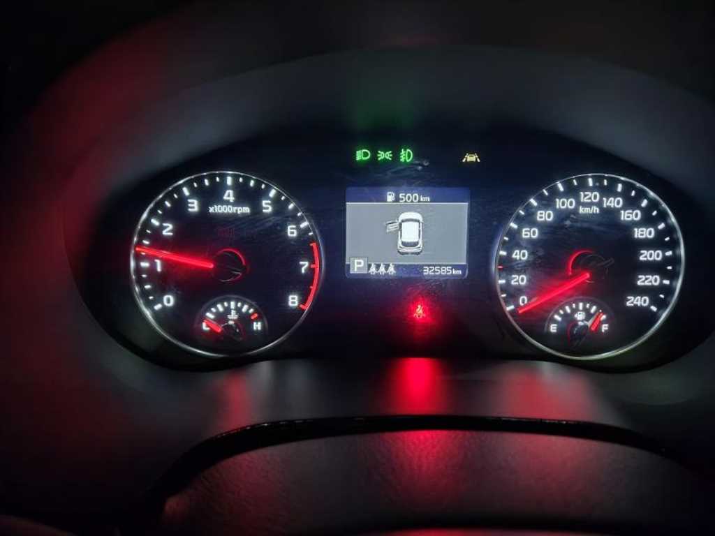 KIA Seltos - Vista 4