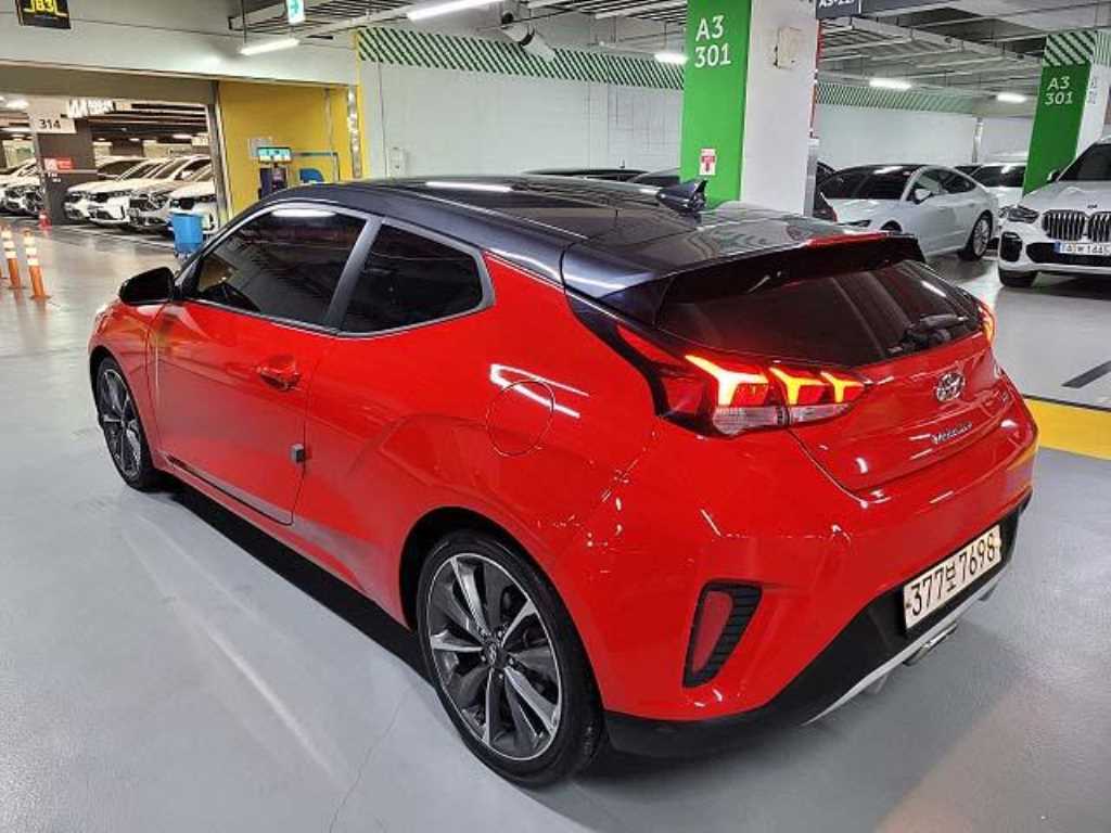 HYUNDAI Veloster - Vista 6