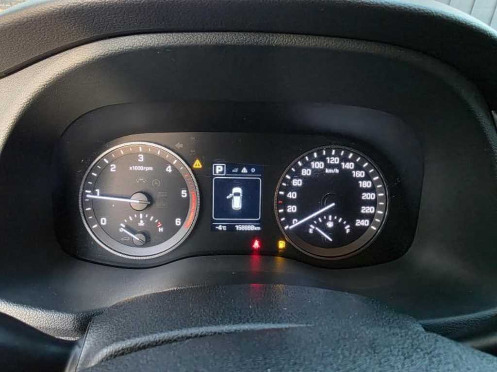 HYUNDAI Tucson - Vista 12