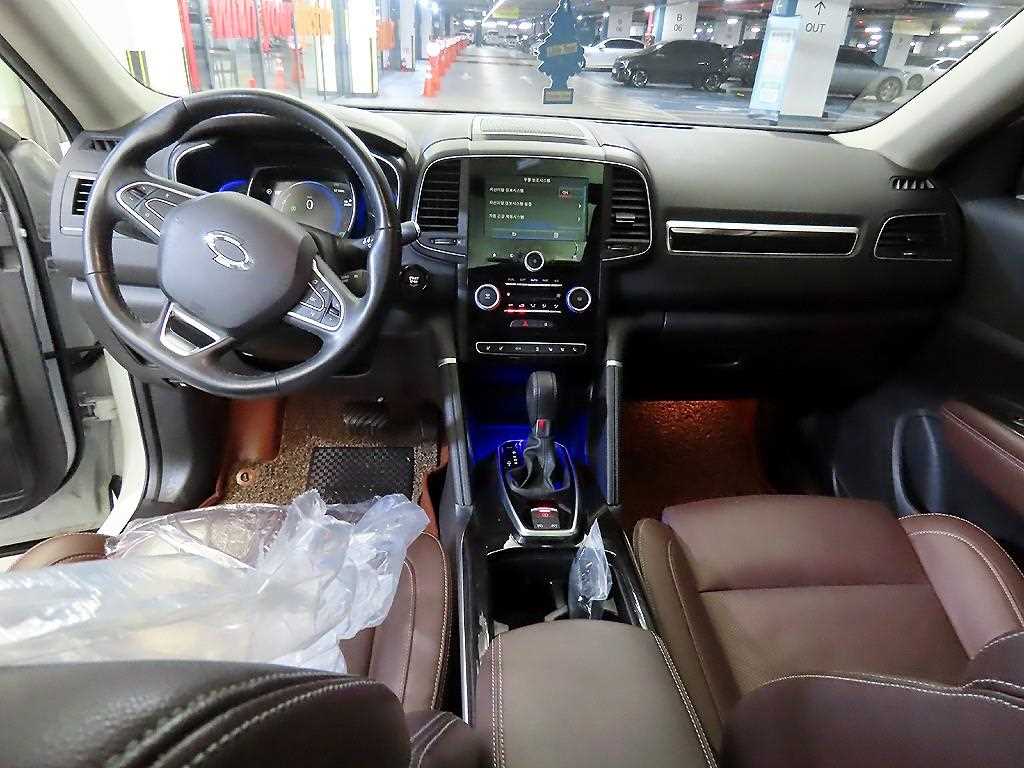 SAMSUNG QM6 - Vista 10