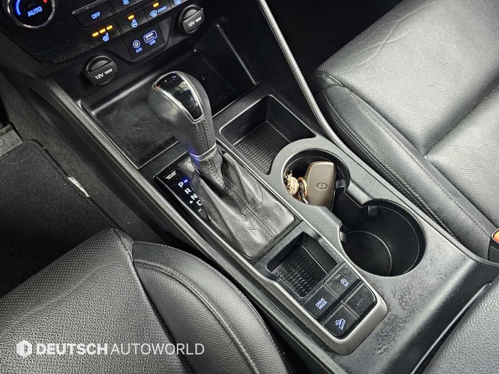 HYUNDAI Tucson - Vista 9