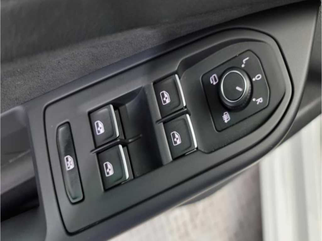 Volkswagen Golf 2024 - Importación desde Corea - HF Imports Iquique - Foto 16