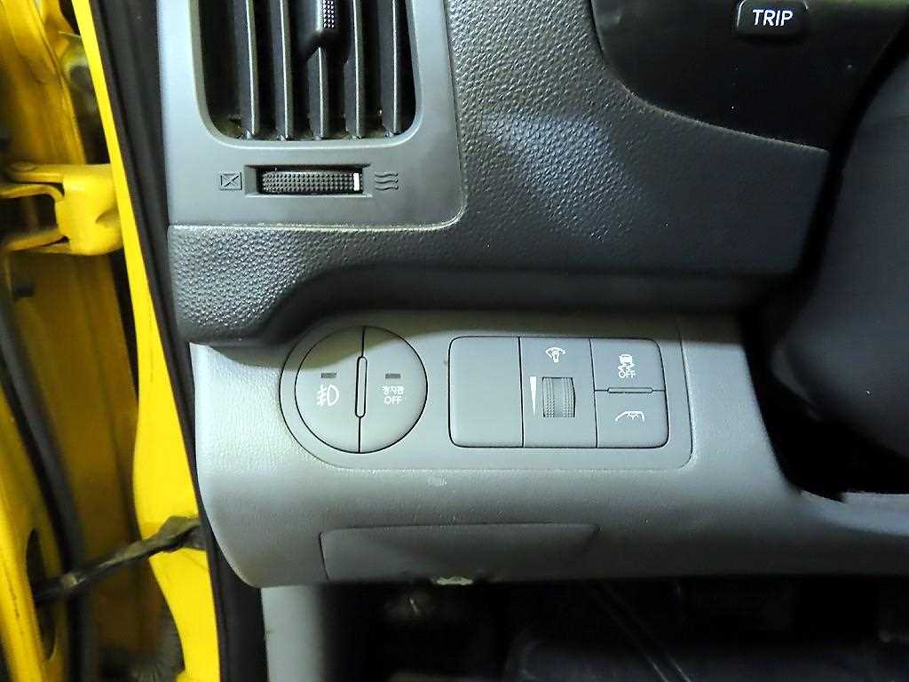 HYUNDAI Starex 2015 Amarillo - Importación desde Corea - HF Imports Iquique - Foto 15