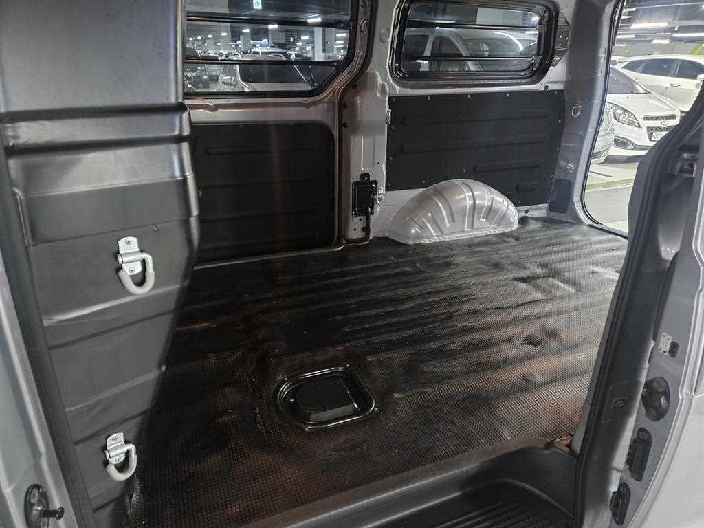 HYUNDAI Starex 2020 Gris - Importación desde Corea - HF Imports Iquique - Foto 15