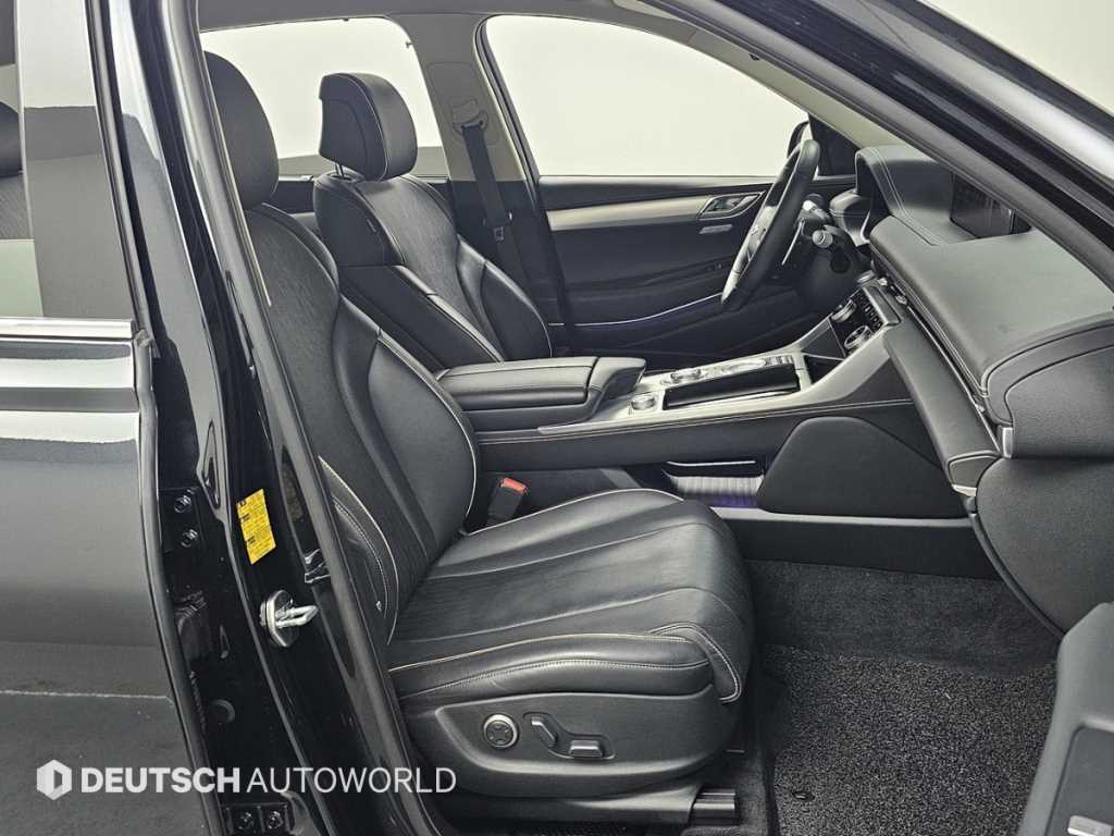 Genesis GV80 - Vista 10