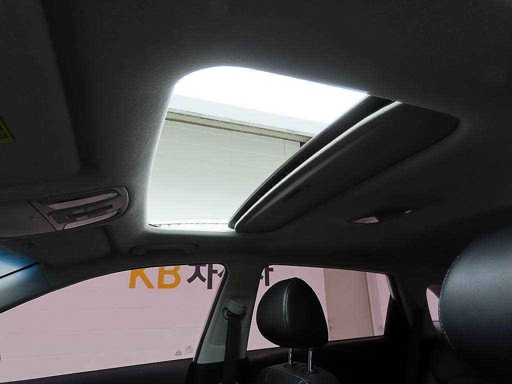 KIA Niro 2017 Blanco - Importación desde Corea - HF Imports Iquique - Foto 17