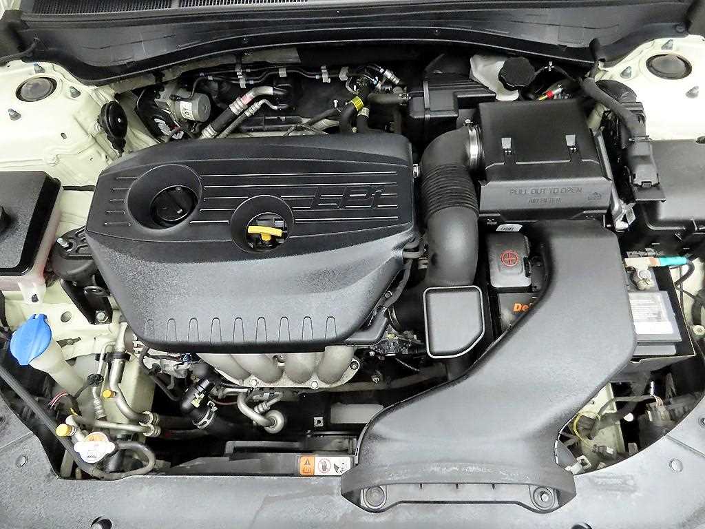 KIA K5 2018 Blanco - Importación desde Corea - HF Imports Iquique - Foto 20