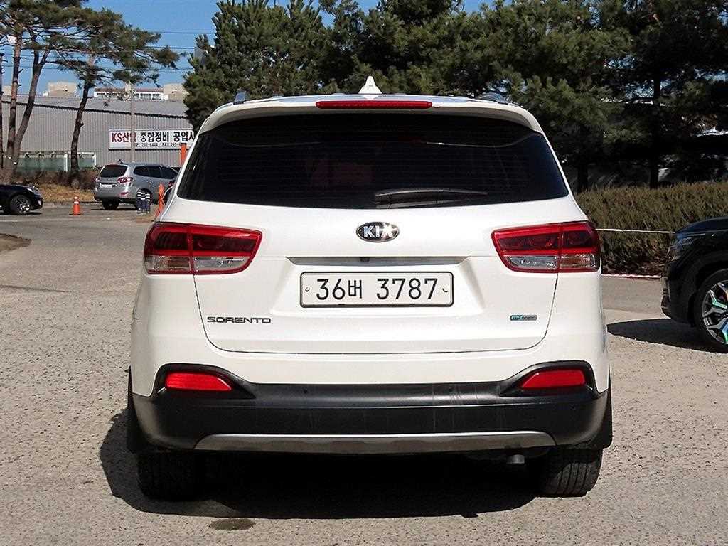 KIA Sorento - Vista 4