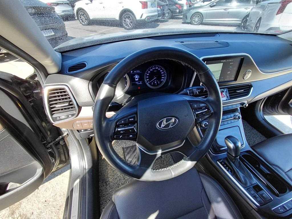 HYUNDAI Grandeur 2018 Negro - Importación desde Corea - HF Imports Iquique - Foto 13