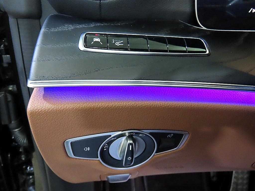 Mercedes Benz E class 2020 Negro - Importación desde Corea - HF Imports Iquique - Foto 16