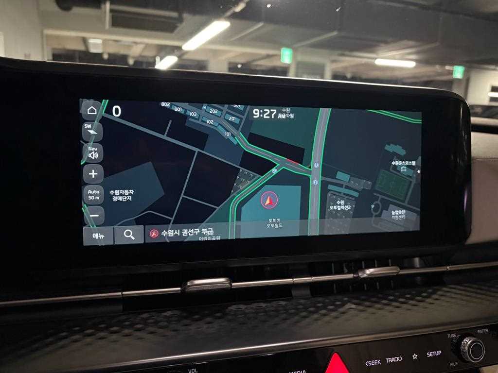 KIA Carnival - Vista 10