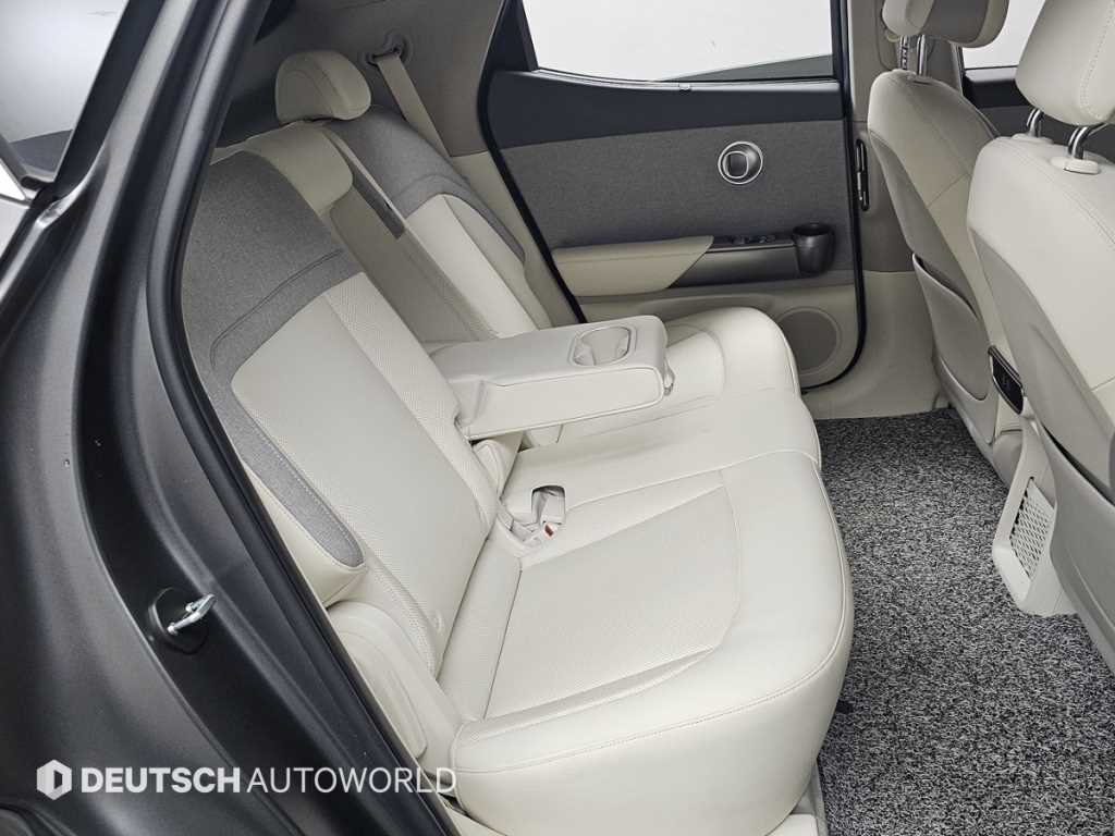 Genesis GV60 - Vista 12