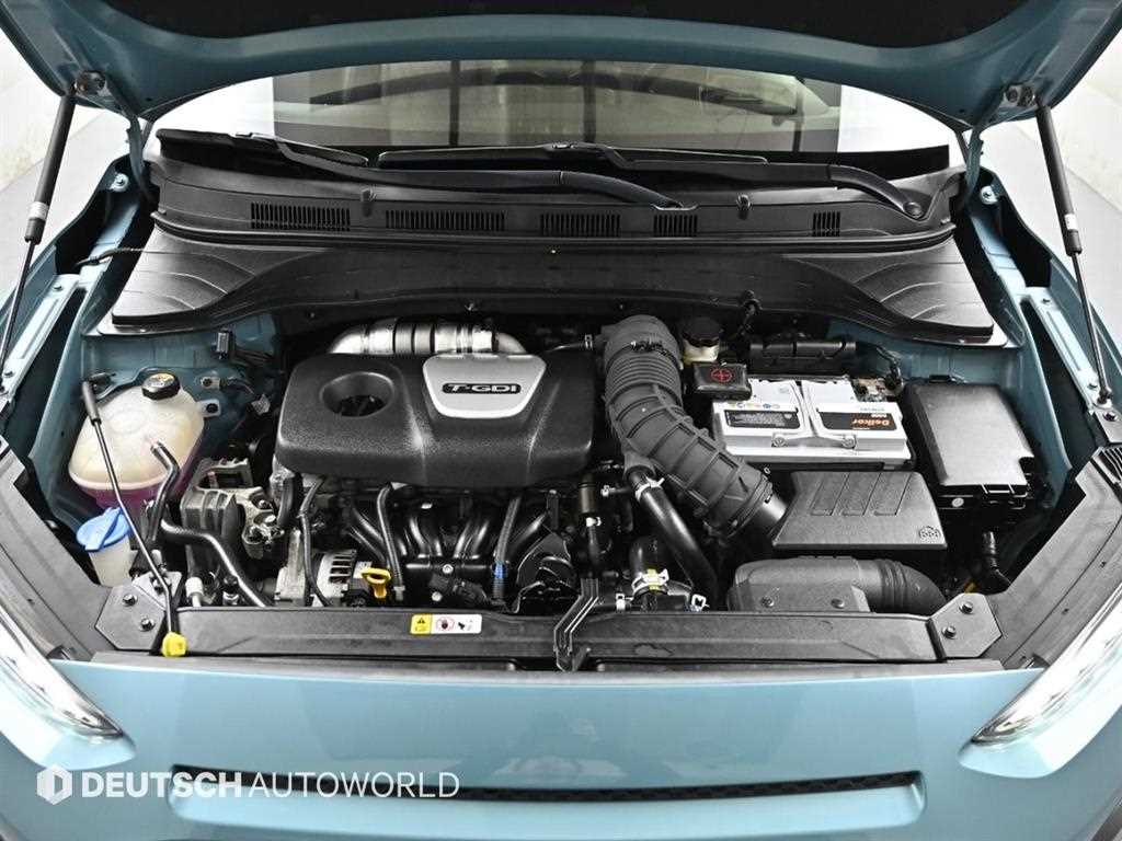 HYUNDAI Kona - Vista 6