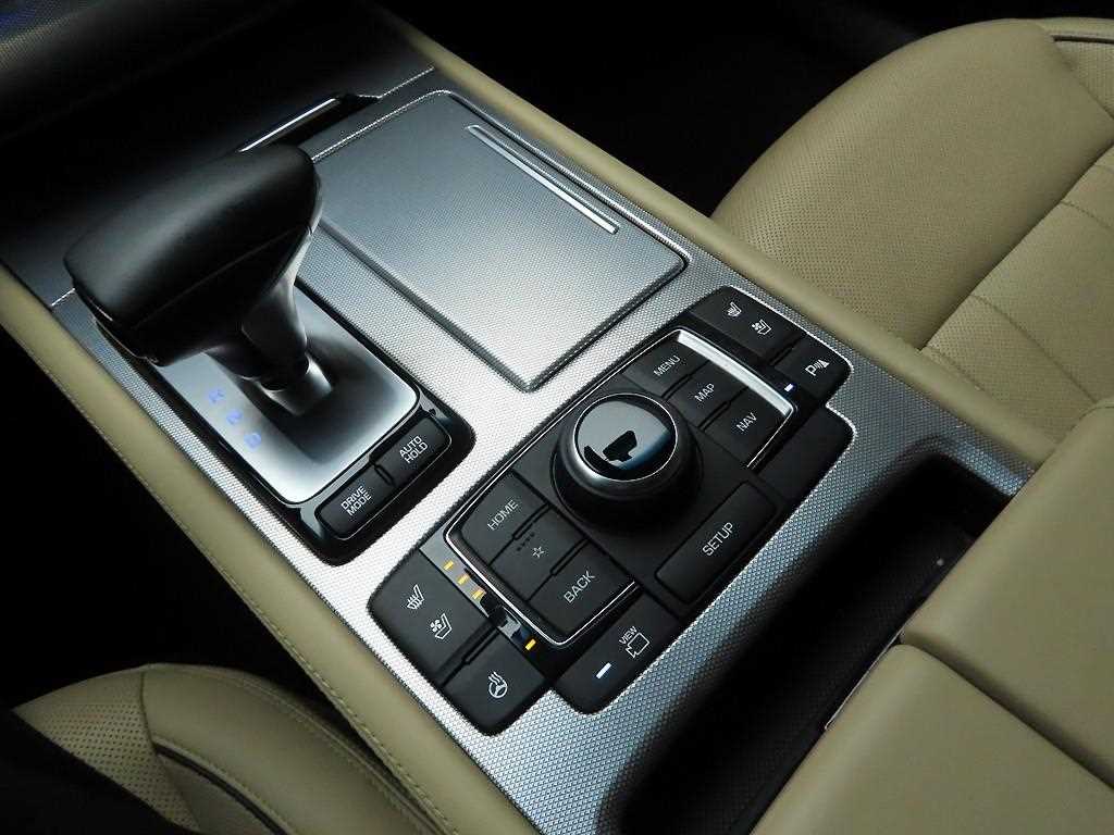 Genesis G80 - Vista 11