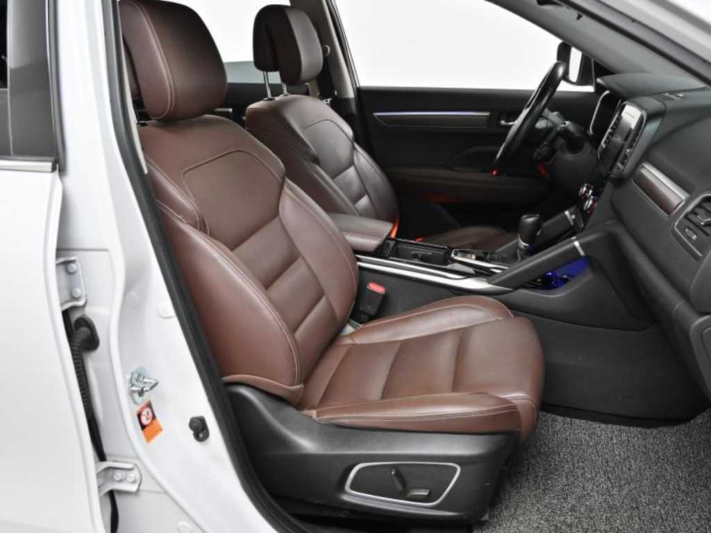 SAMSUNG QM6 - Vista 10