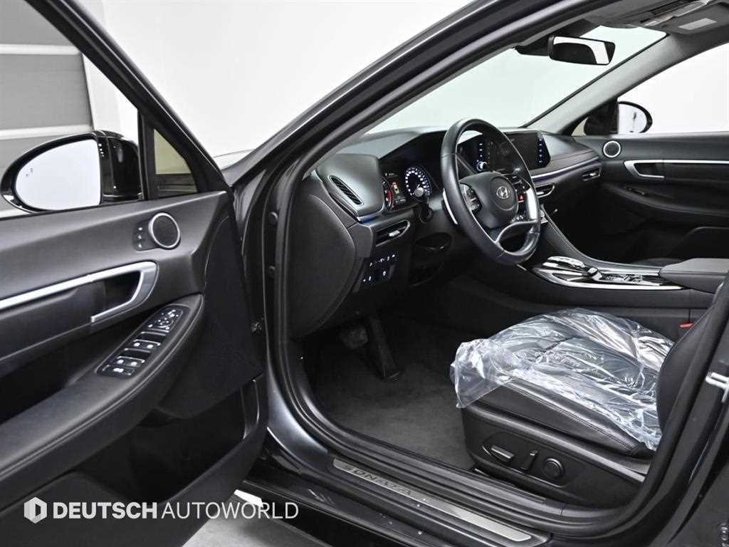 HYUNDAI Sonata - Vista 11