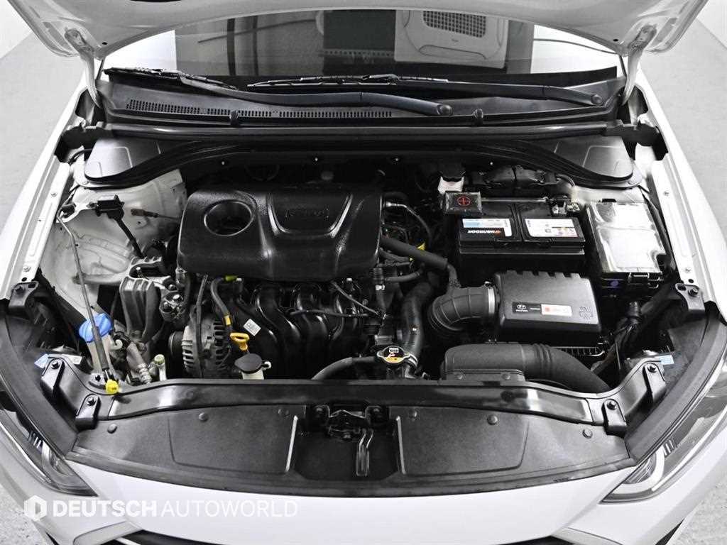 HYUNDAI Avante - Vista 6