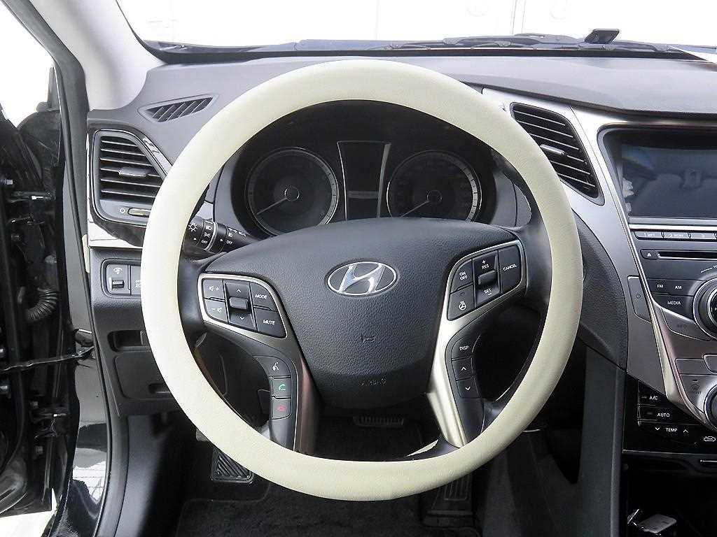 HYUNDAI Grandeur - Vista 11