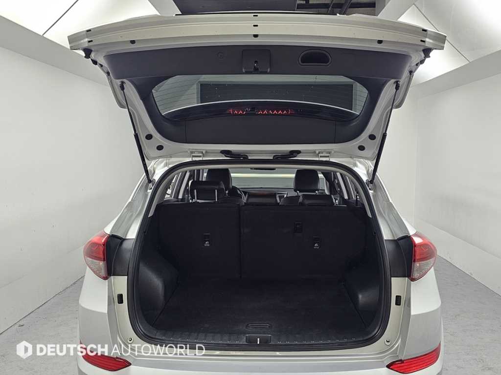 HYUNDAI Tucson 2016 Gris - Importación desde Corea - HF Imports Iquique - Foto 20