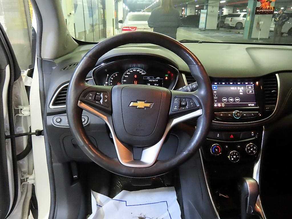 Chevrolet Trax - Vista 8