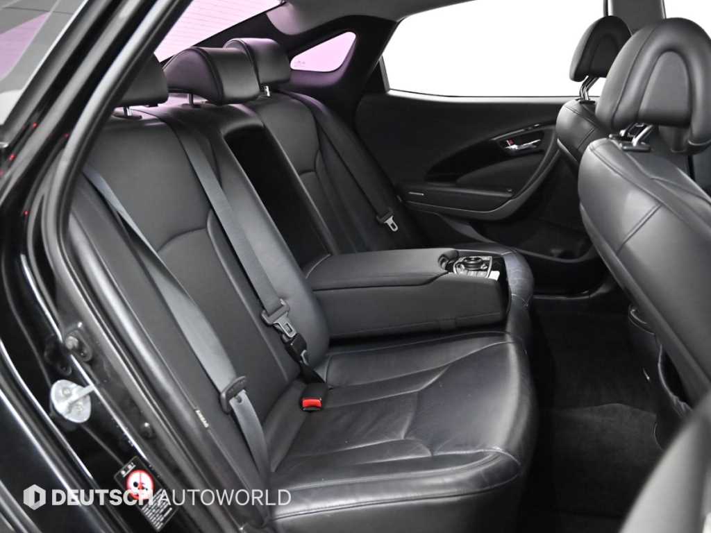 HYUNDAI Grandeur - Vista 12