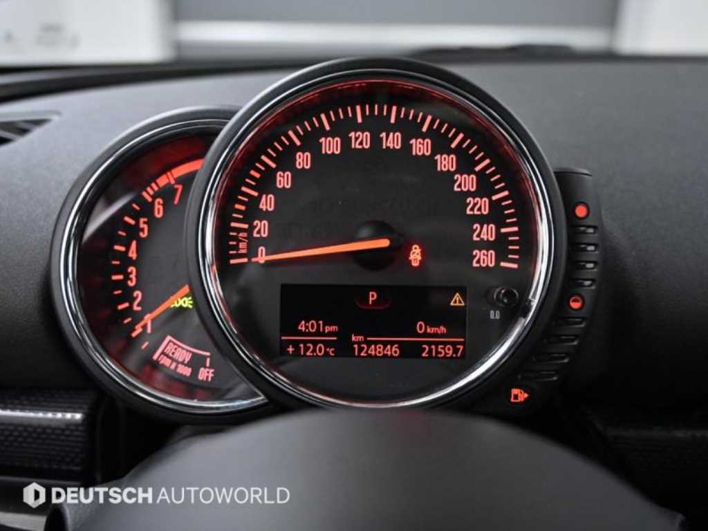 Mini Clubman - Vista 8