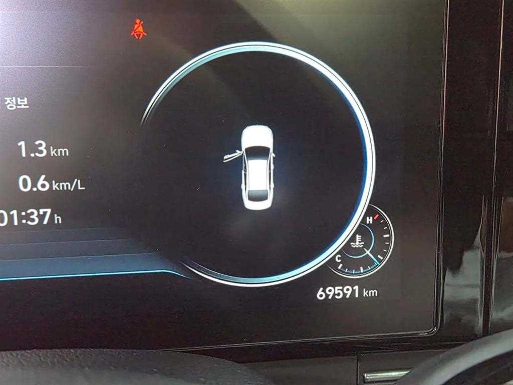 HYUNDAI Grandeur - Vista 9