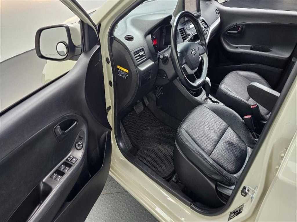 KIA Morning - Vista 11