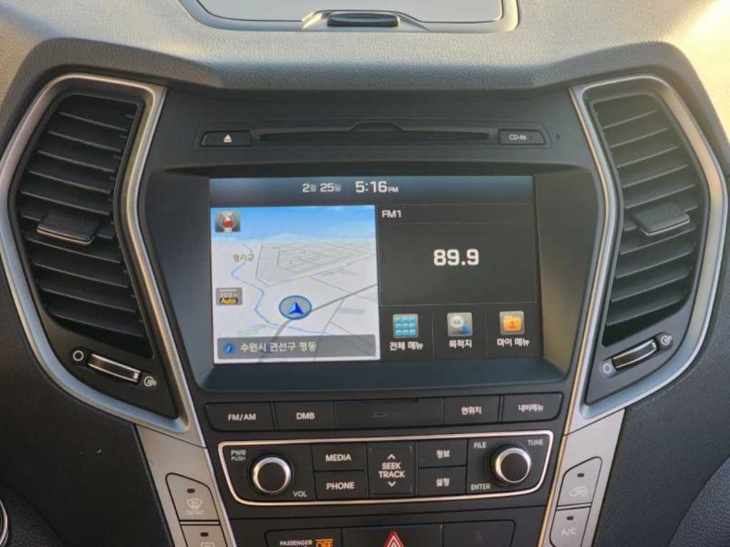 HYUNDAI Santa Fe - Vista 10