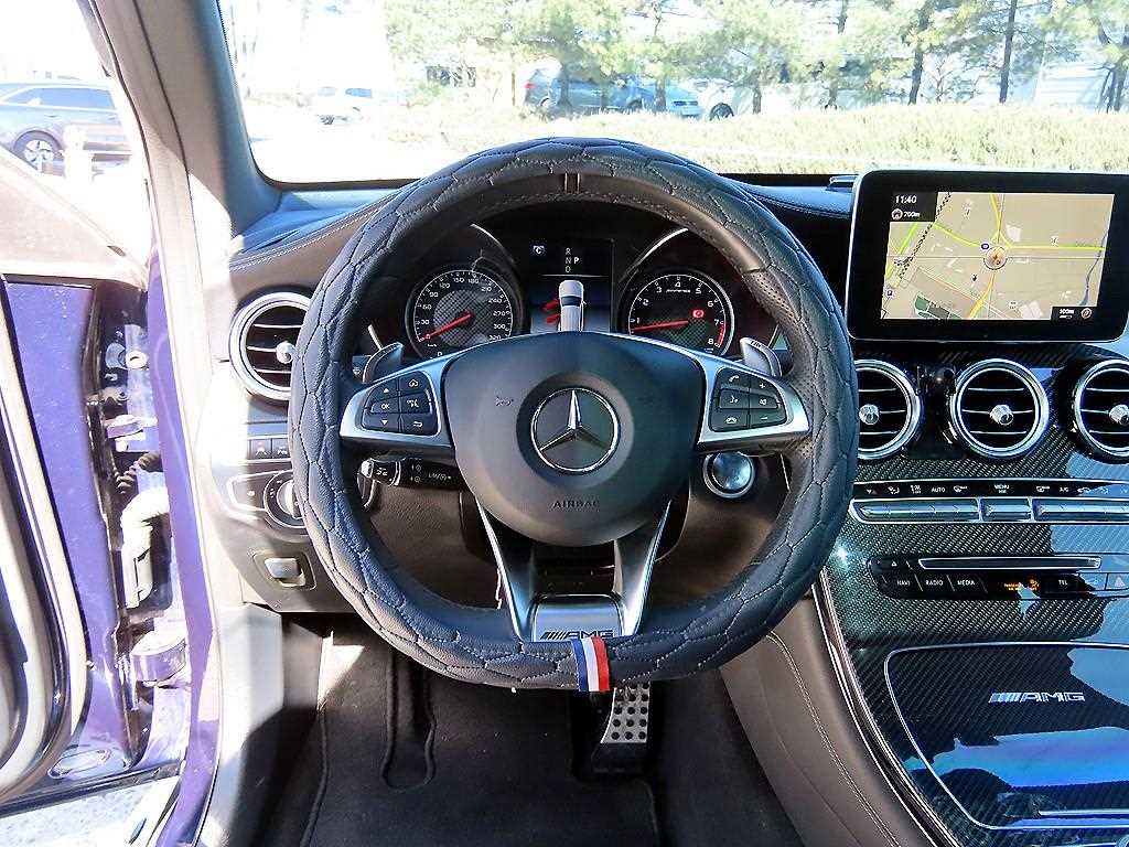 Mercedes Benz GLC Class - Vista 8