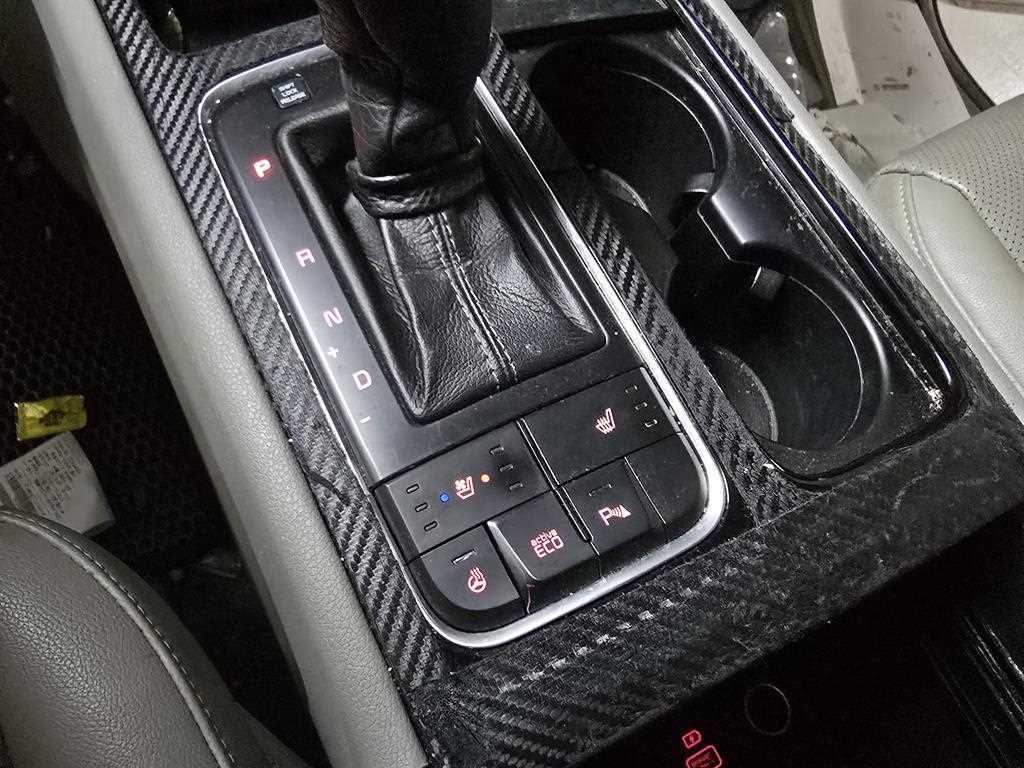 KIA Carnival - Vista 7