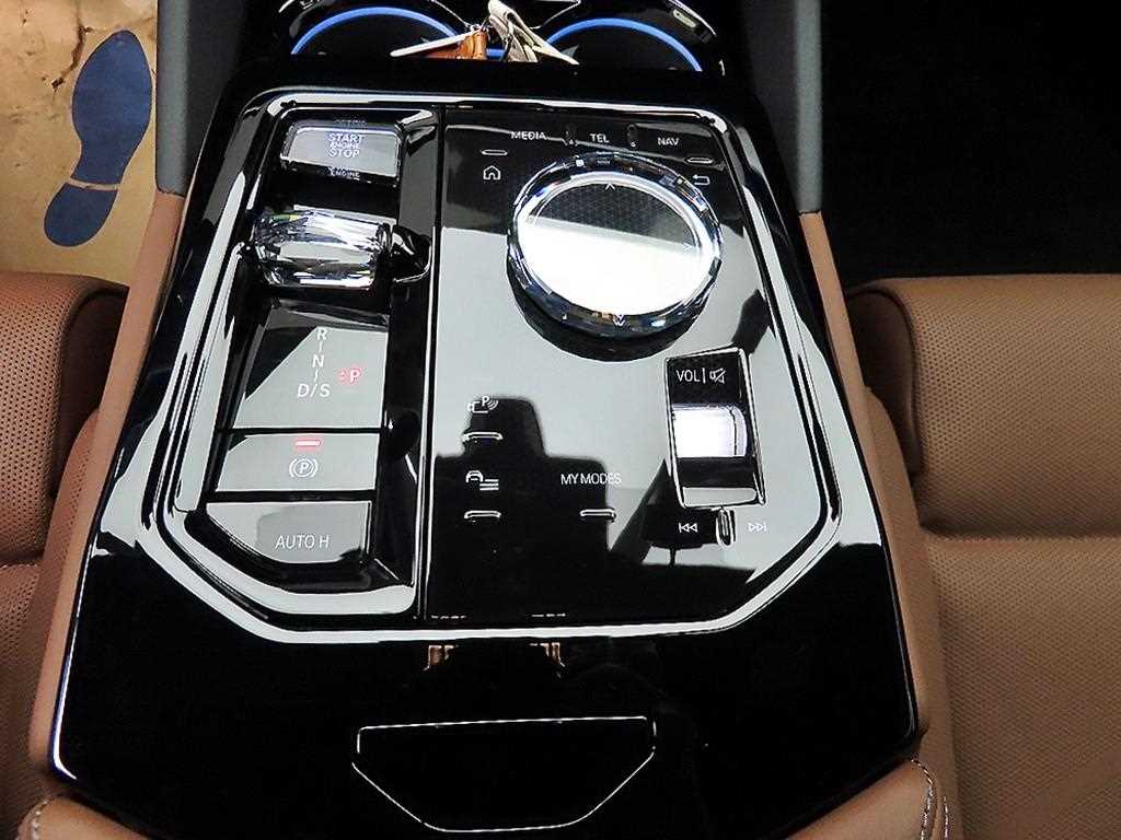 BMW 5 Series - Vista 10