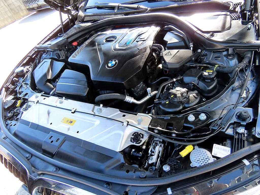 BMW 3 series 2022 Gris - Importación desde Corea - HF Imports Iquique - Foto 18