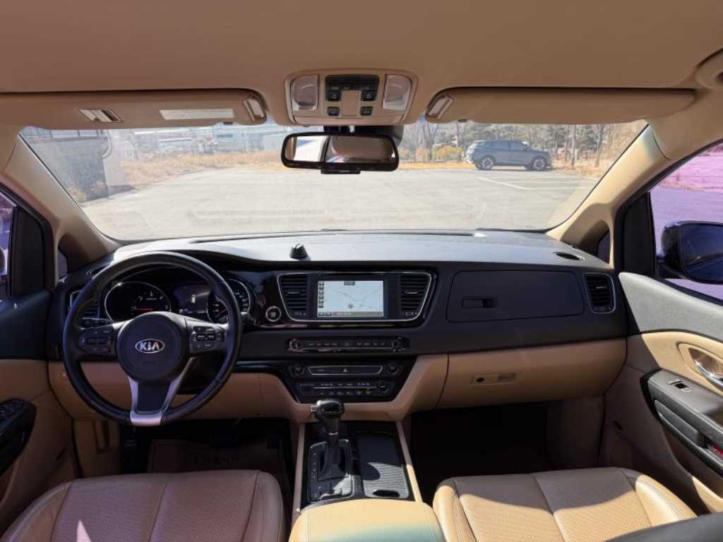 KIA Carnival 2016 - Importación desde Corea - HF Imports Iquique - Foto 17