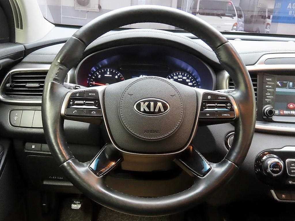KIA Sorento - Vista 7