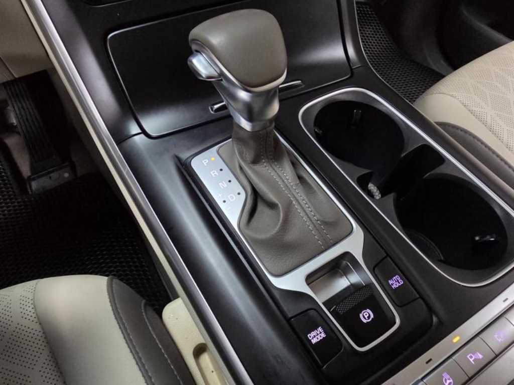 KIA Carnival 2023 Blanco - Importación desde Corea - HF Imports Iquique - Foto 13