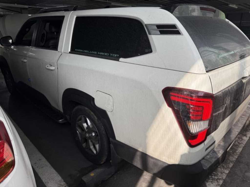 Ssangyong Rexton - Vista 5