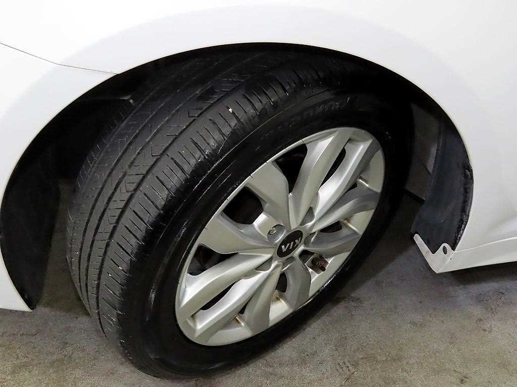 KIA K5 2015 Blanco - Importación desde Corea - HF Imports Iquique - Foto 20