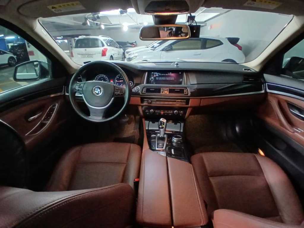 BMW 5 Series - Vista 6