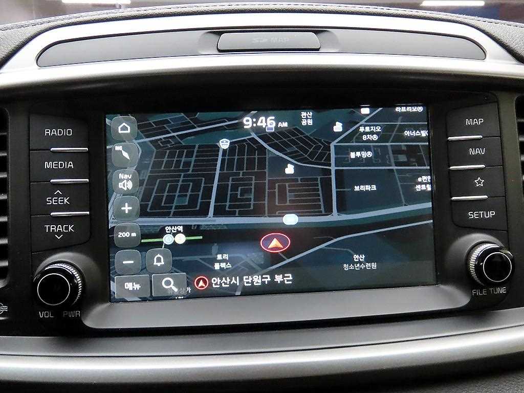 KIA Sorento - Vista 9