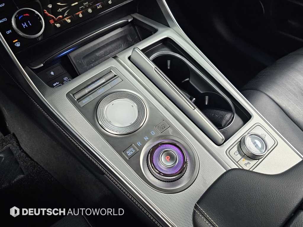 Genesis GV80 - Vista 9