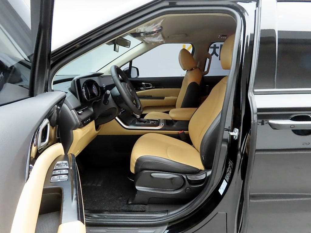 KIA Carnival 2023 Negro - Importación desde Corea - HF Imports Iquique - Foto 13