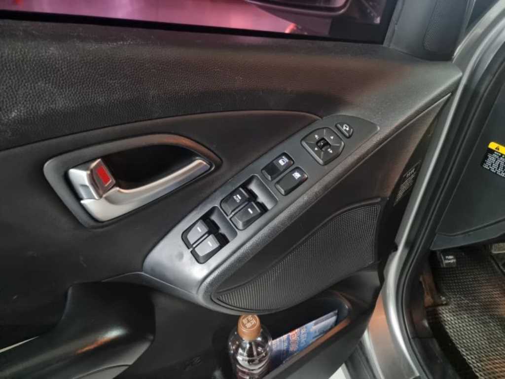 HYUNDAI Tucson - Vista 9