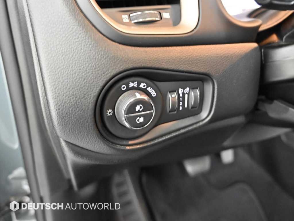 Jeep Renegade 2017 Gris - Importación desde Corea - HF Imports Iquique - Foto 16