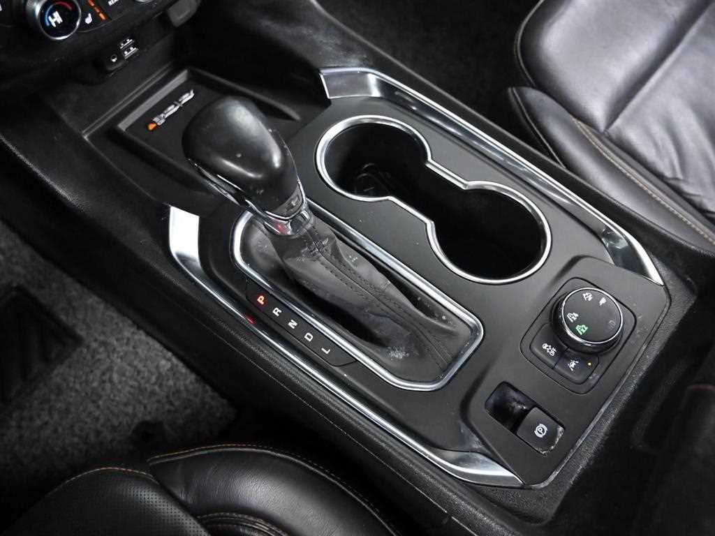 Chevrolet Travers - Vista 9