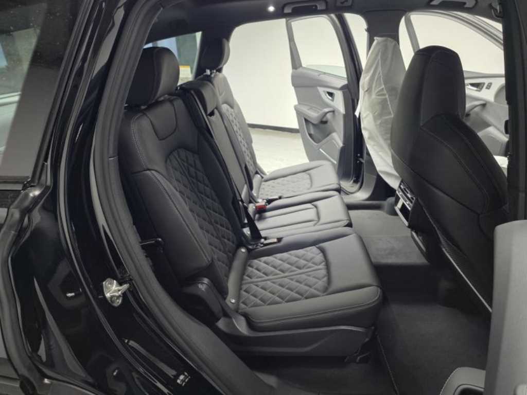 Audi Q7 - Vista 11