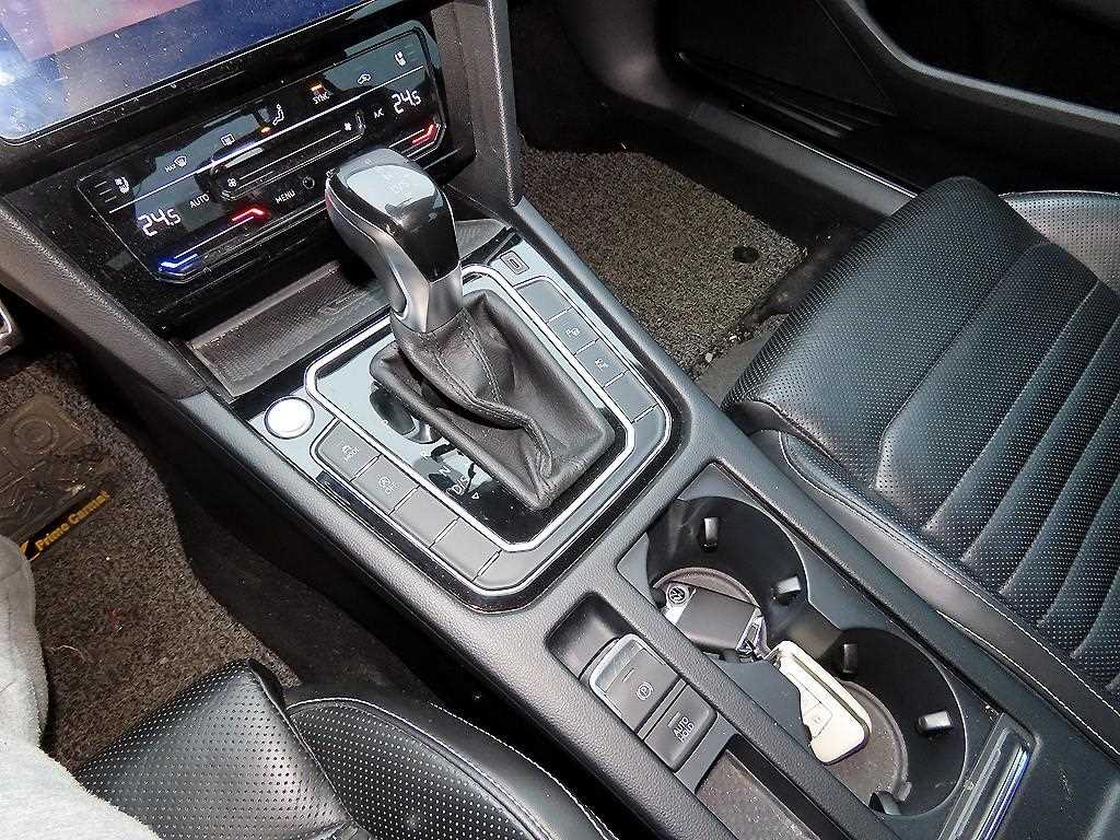 Volkswagen Passat - Vista 11