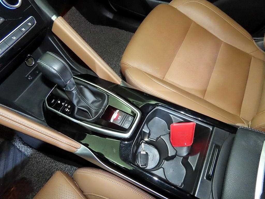 SAMSUNG QM6 - Vista 12